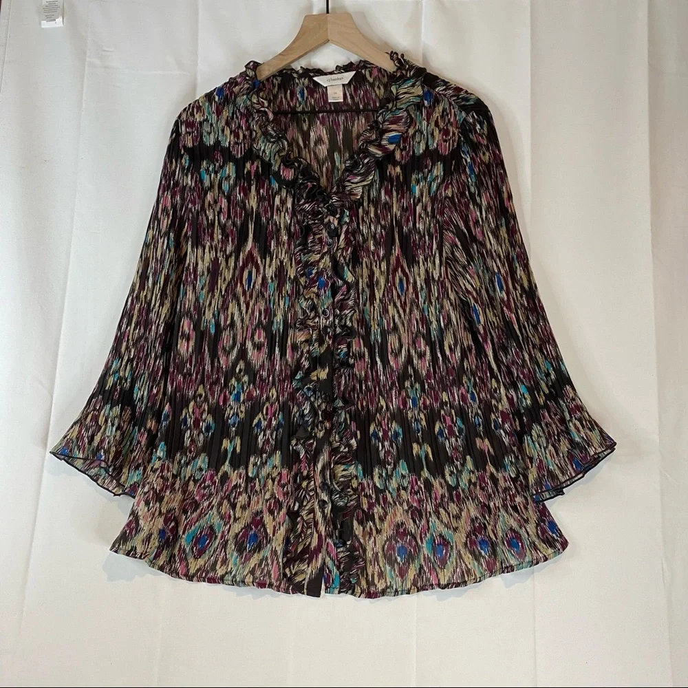 CJ BANKS Women’s Size 1X Blouse Top Shirt Button Down Front V Neck Ruffle Aztec - Picture 2 of 16